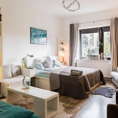 Beautiful Cozy 1-Room Apartment, Near Rhine Ντίσελντορφ Εξωτερικό φωτογραφία
