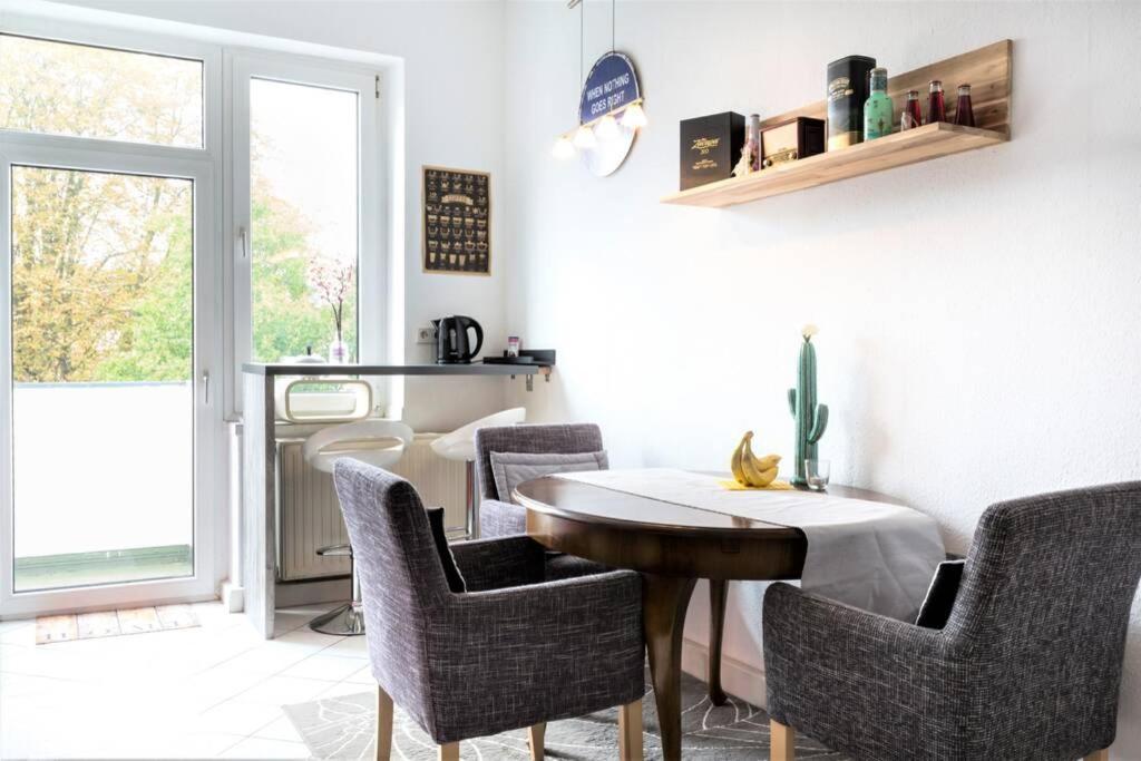 Beautiful Cozy 1-Room Apartment, Near Rhine Ντίσελντορφ Εξωτερικό φωτογραφία
