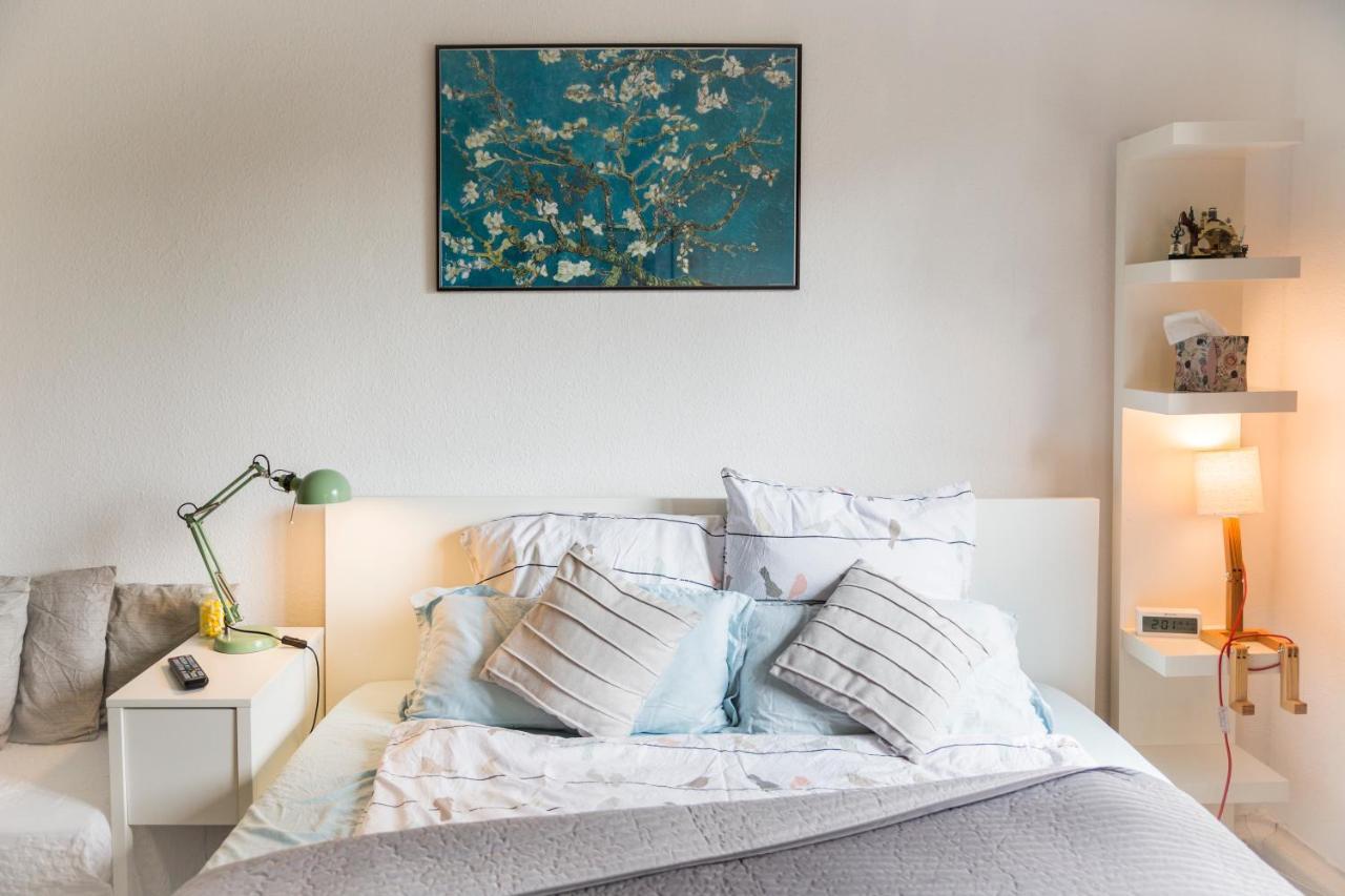 Beautiful Cozy 1-Room Apartment, Near Rhine Ντίσελντορφ Εξωτερικό φωτογραφία